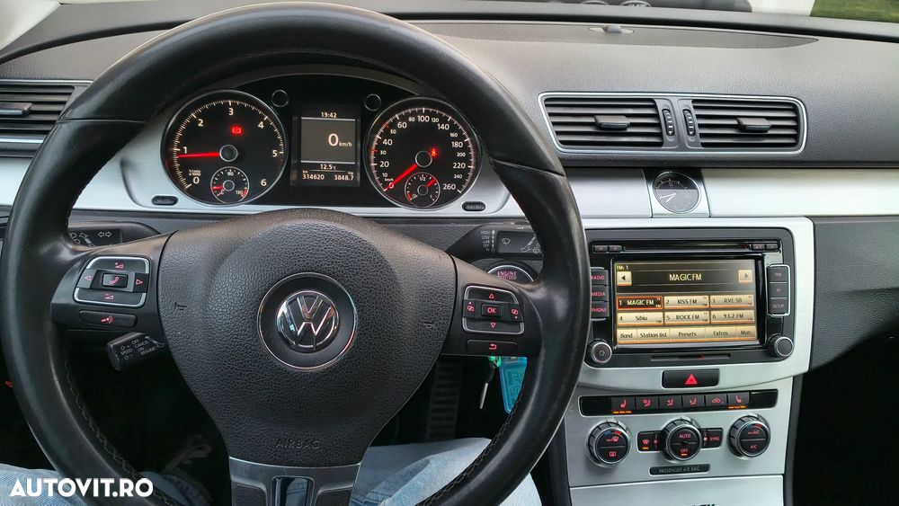 Volkswagen Passat Alltrack 2.0 TDI BMT 4Motion - 7