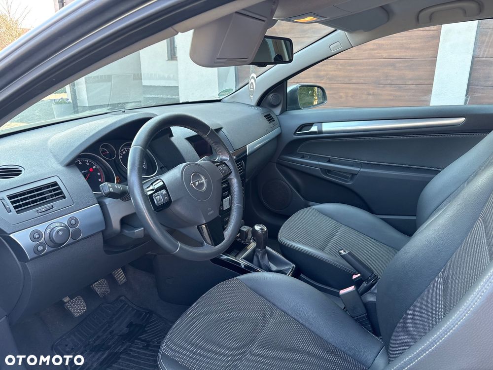 Opel Astra 1.6 Innovation - 15