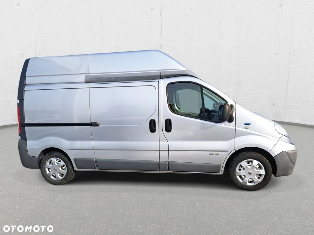 Renault Trafic L2H2 - 4