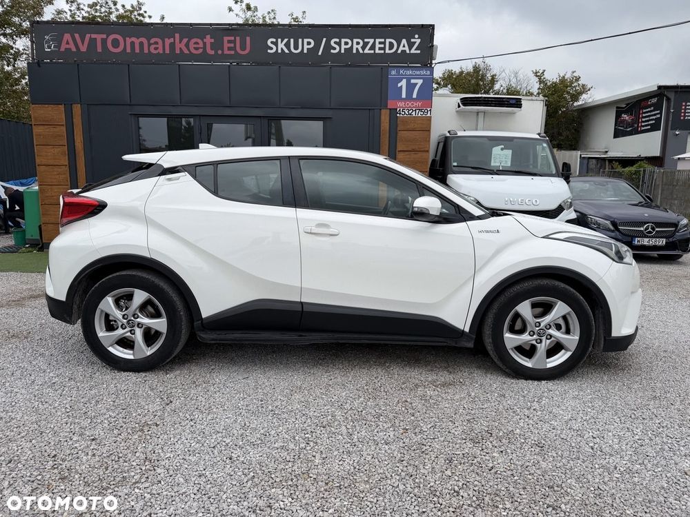 Toyota C-HR - 6
