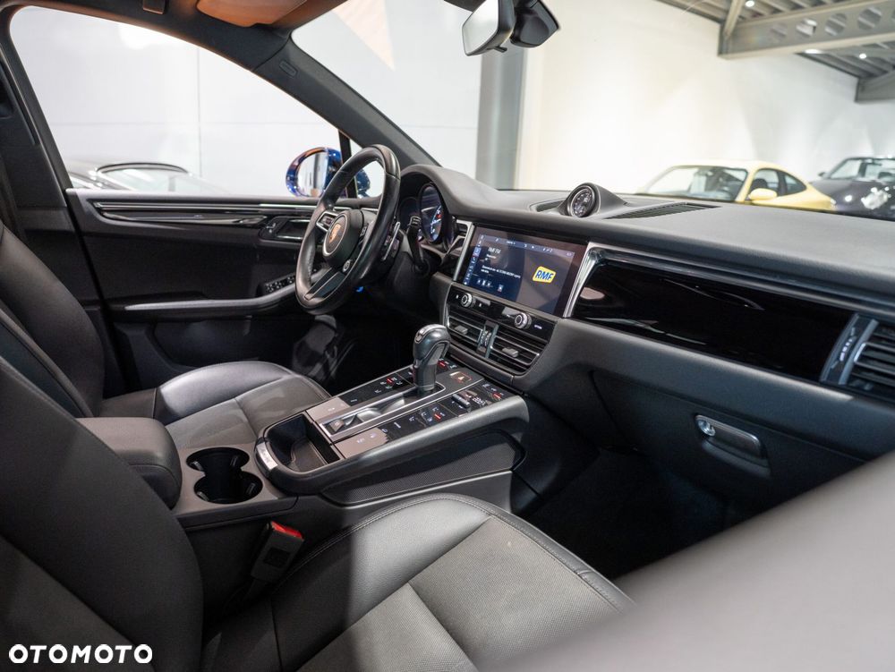 Porsche Macan S - 26