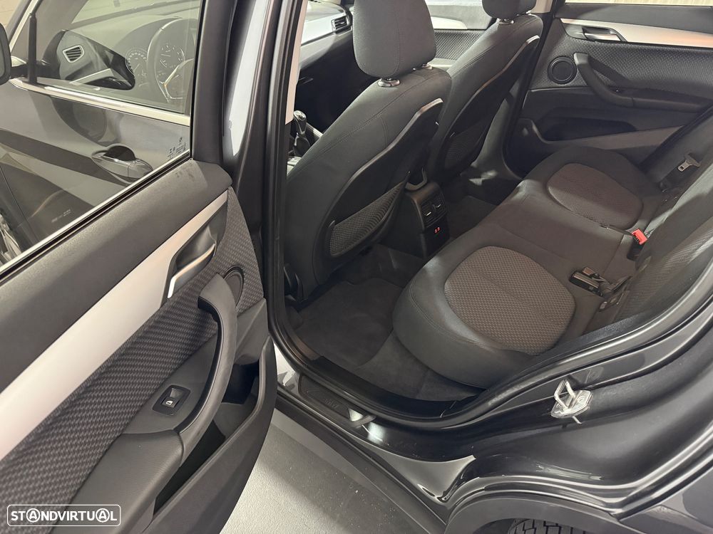 BMW X1 16 d sDrive Line Sport - 10