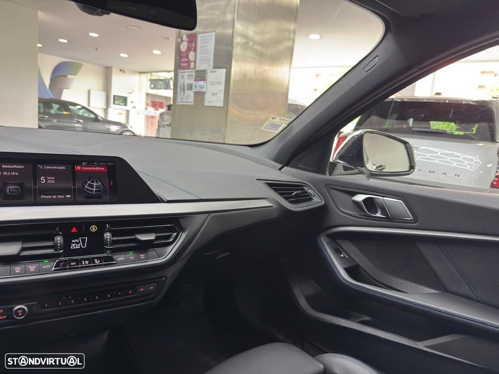BMW 116 d Pack Desportivo M Auto - 28