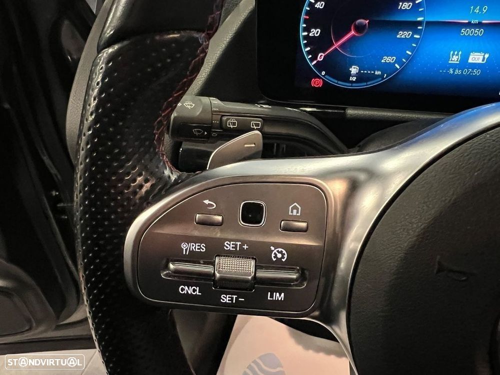 Mercedes-Benz GLA 250 e 8G-DCT AMG Line - 11