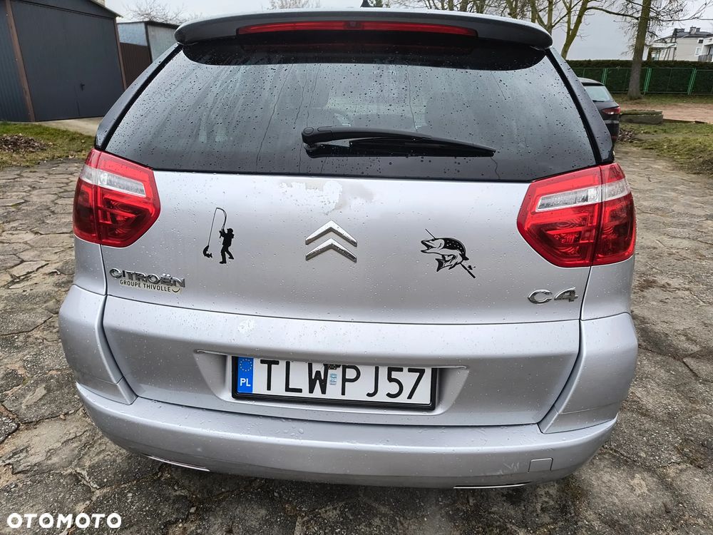 Citroën C4 1.6 HDi FAP Confort - 5