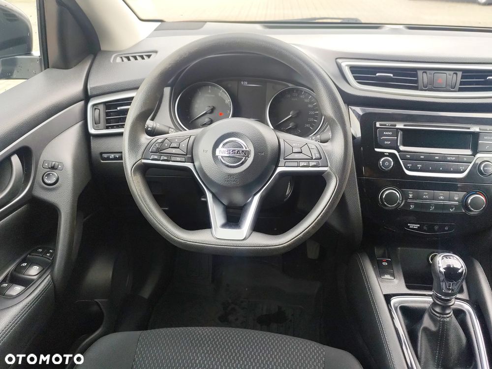 Nissan Qashqai 1.3 DIG-T Visia - 13