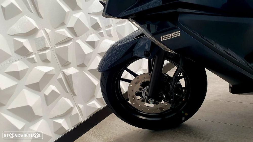 Kymco Skytown - 14