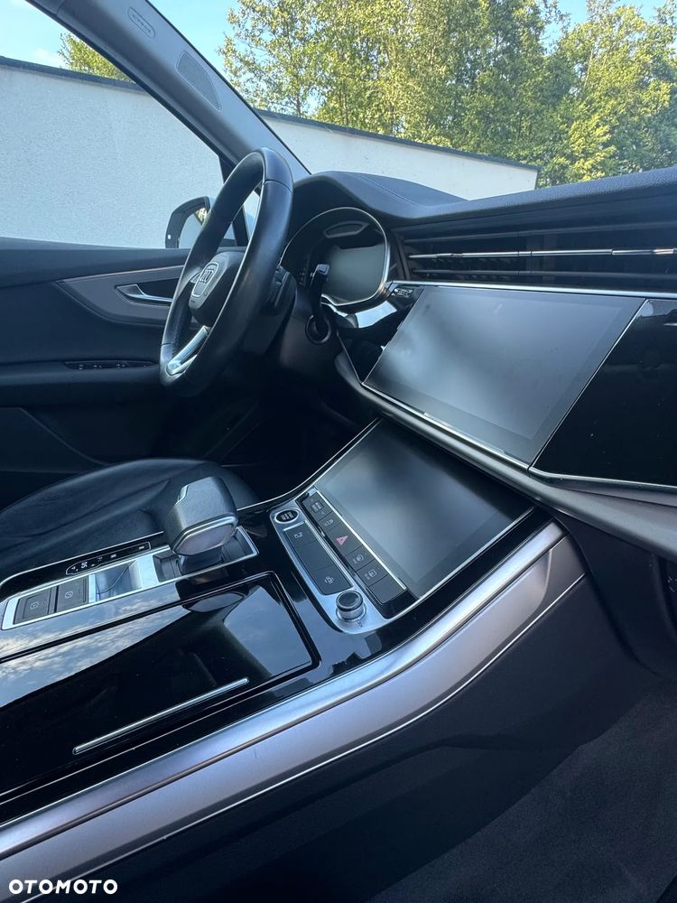 Audi Q7 50 TDI mHEV Quattro Black Edition Tiptr - 11