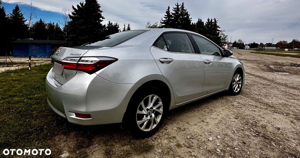 Toyota Corolla 1.6 Comfort MS - 3