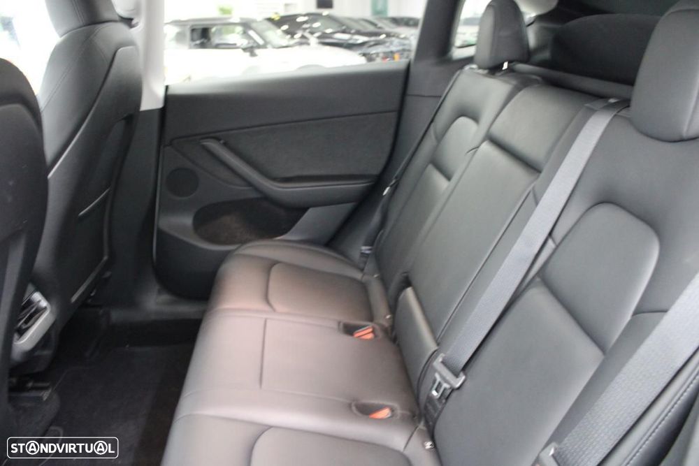 Tesla Model Y Long Range Tração Integral - 16