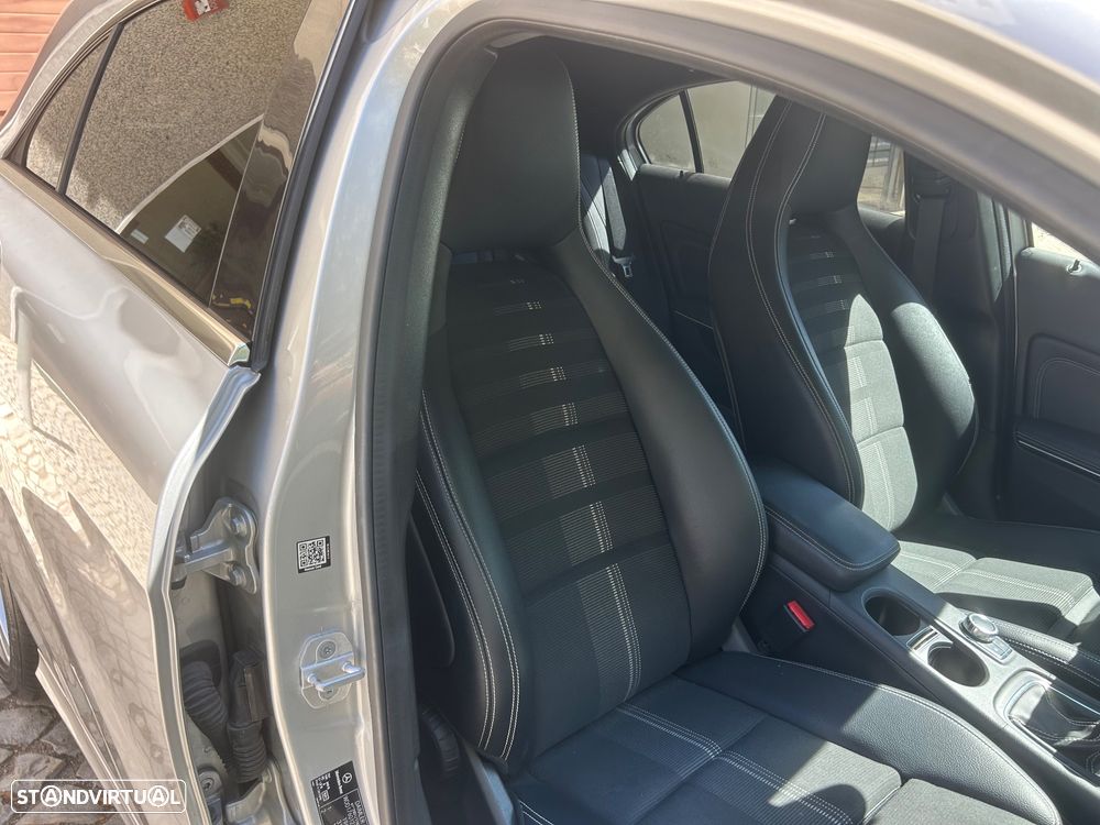Mercedes-Benz A 180 d Urban - 17