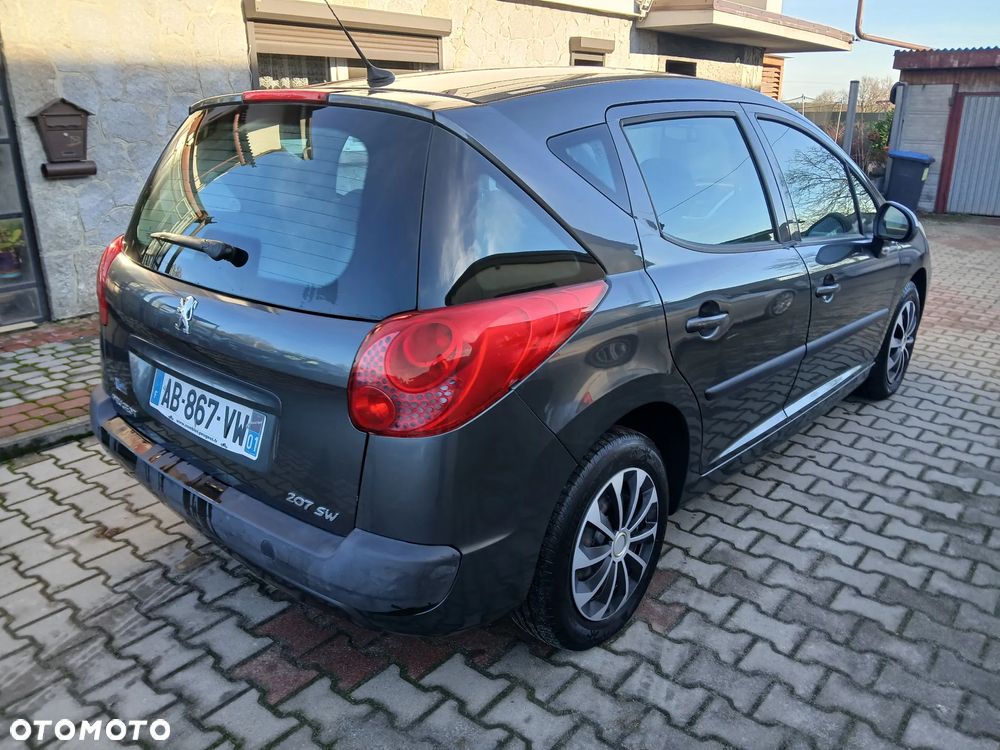 Peugeot 207 1.6 HDi Presence - 3