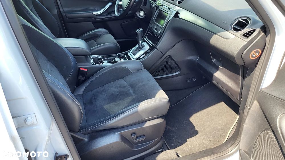 Ford S-Max 2.0 TDCi DPF Titanium MPS6 - 23