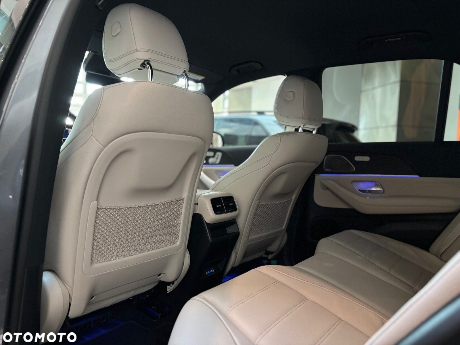 Mercedes-Benz GLE - 18