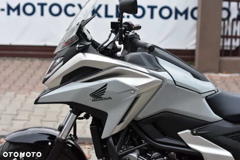 Honda NC - 23