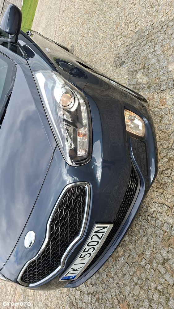 Kia Carens 1.7 CRDi Spirit - 21