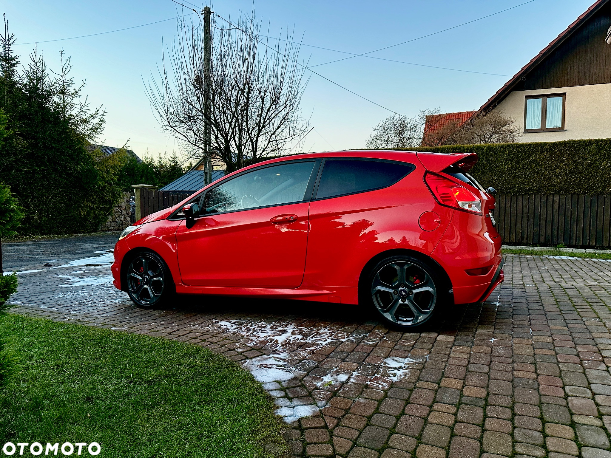 Ford Fiesta ST - 14