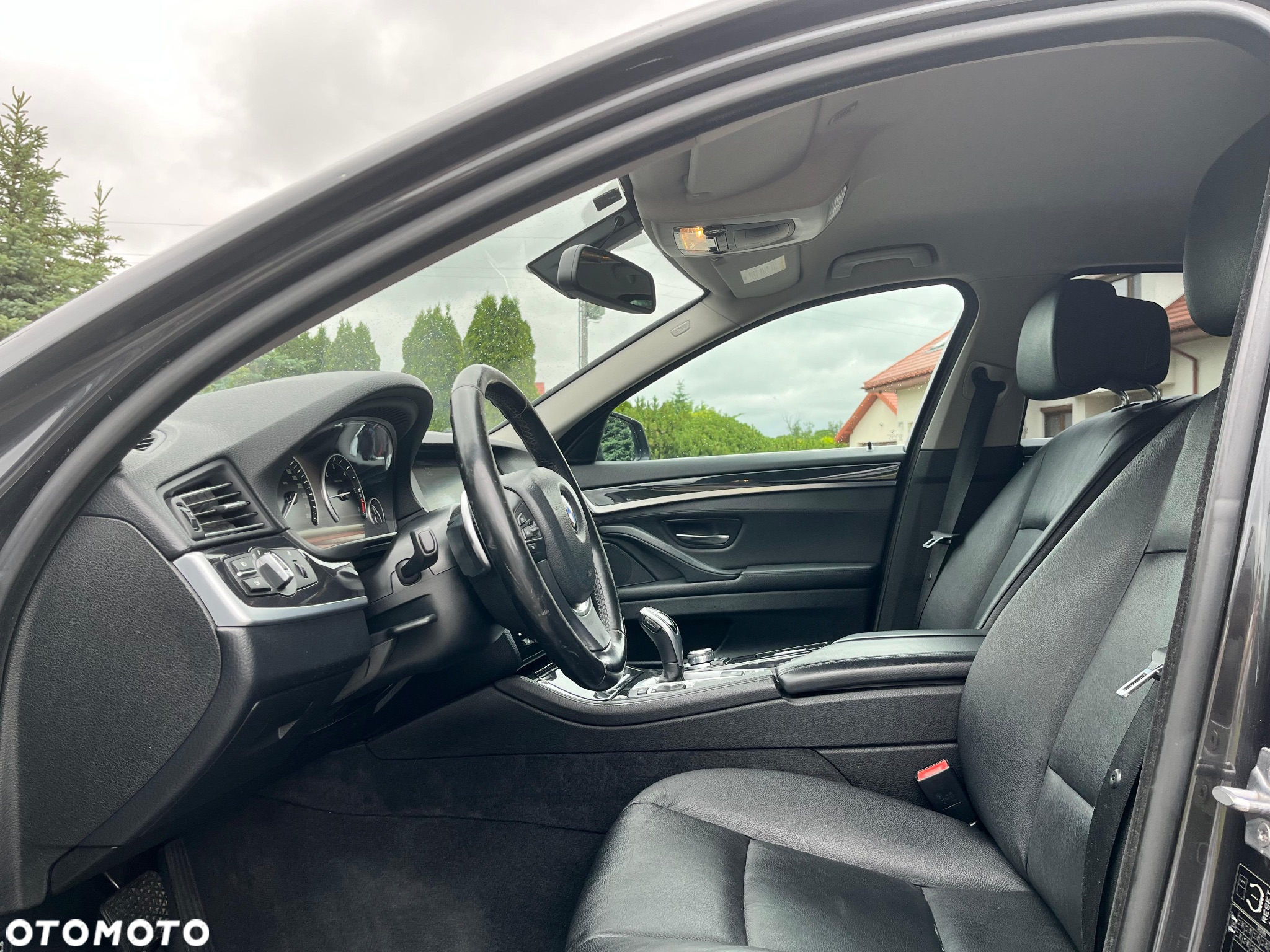 BMW Seria 5 520d xDrive Luxury Line - 12