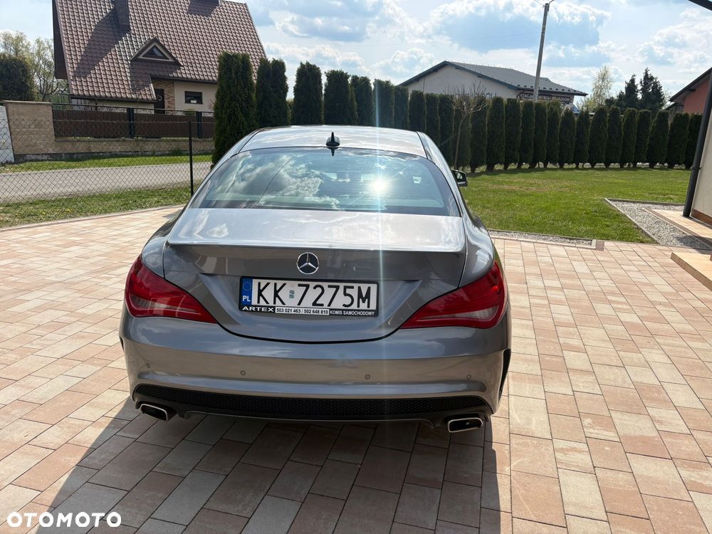 Mercedes-Benz CLA 180 7G-DCT Orange Art Edition - 5
