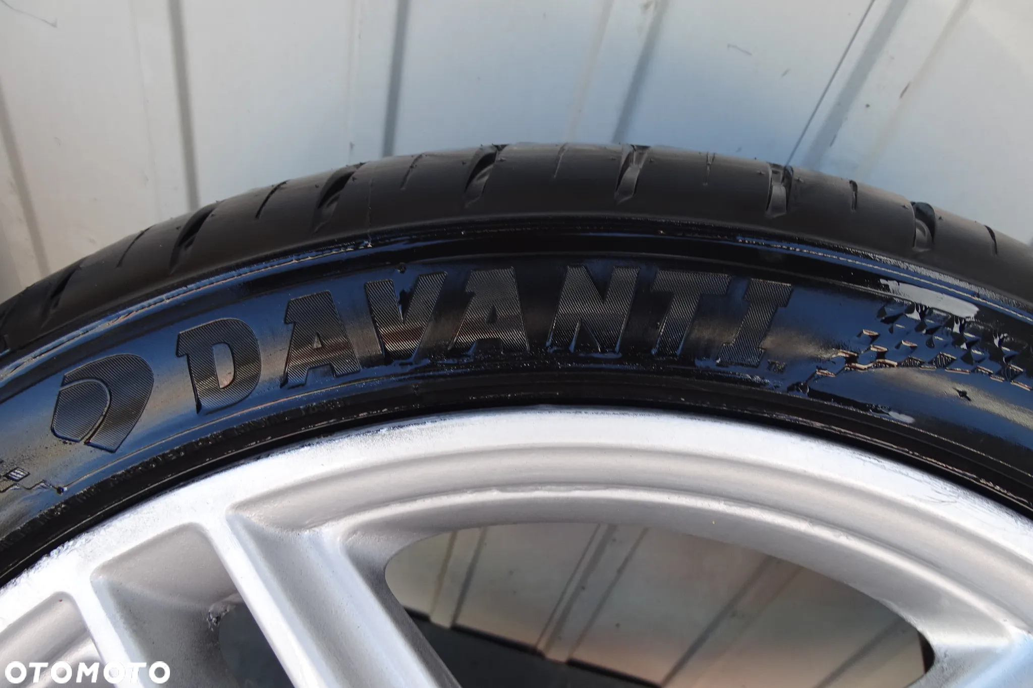 Mercedes E W212 W207 W211 C W205 CLS W218 Felgi 18 z oponami 8,0Jx18 ET48 8.5Jx18 ET45 2124013602 2074011502 - 6