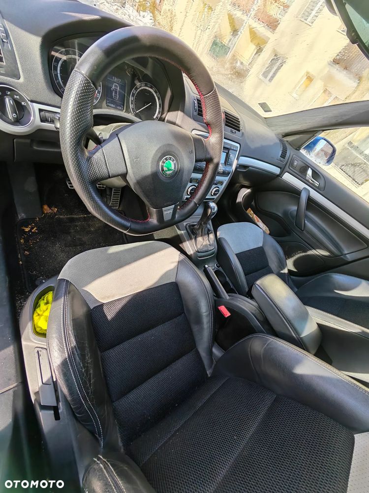 Skoda Octavia 2.0 TFSI RS - 6