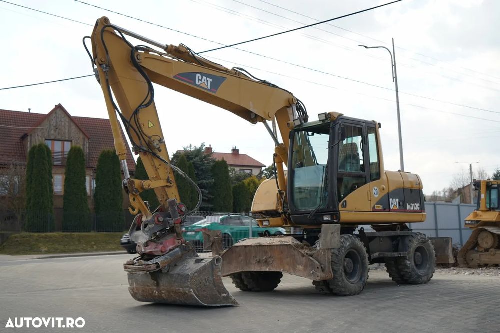 Cat M313C / EXCAVATOR PE ROȚI / CU ÎNCLINARE PIVOTANTĂ - 2