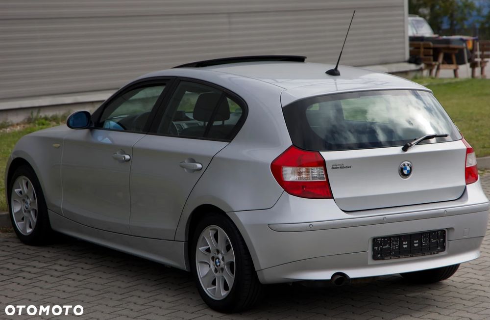 BMW Seria 1 - 24