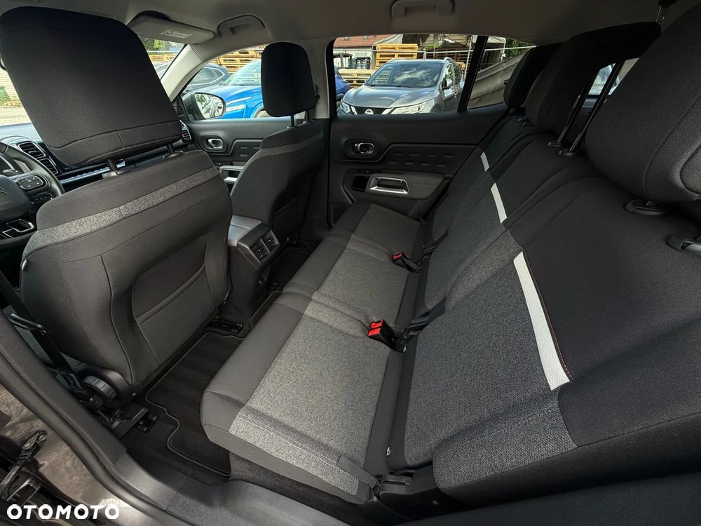 Citroën C5 Aircross 1.6 PureTech Live EAT8 - 22