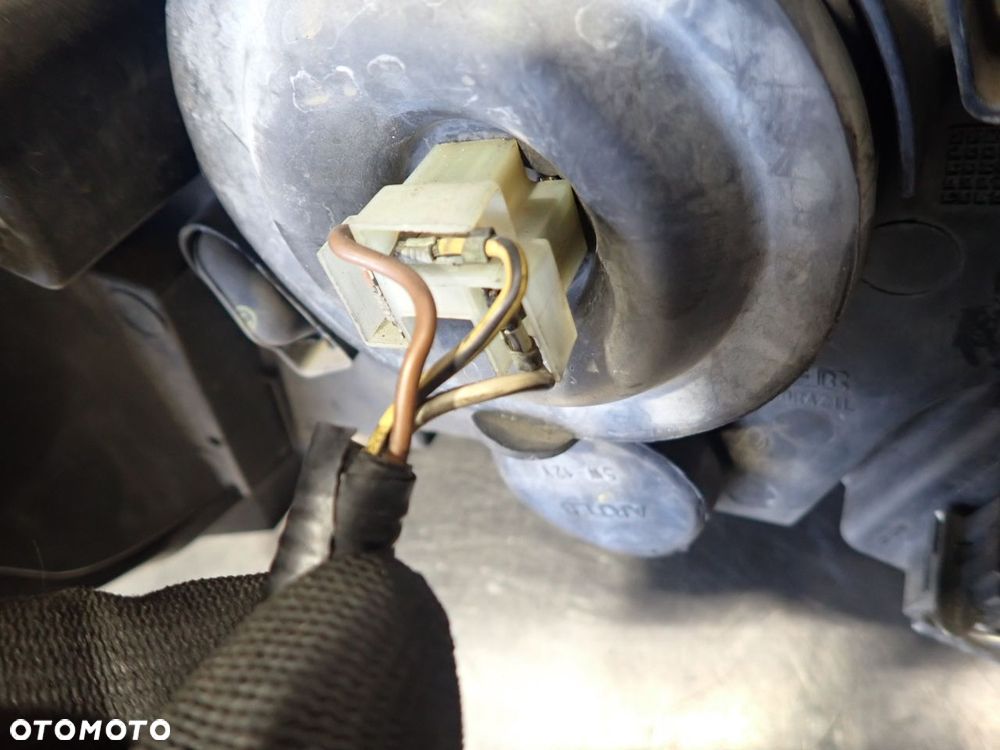 LAMPA LEWA PRZEDNIA VOLKSWAGEN FOX 1.4 SDI - 4