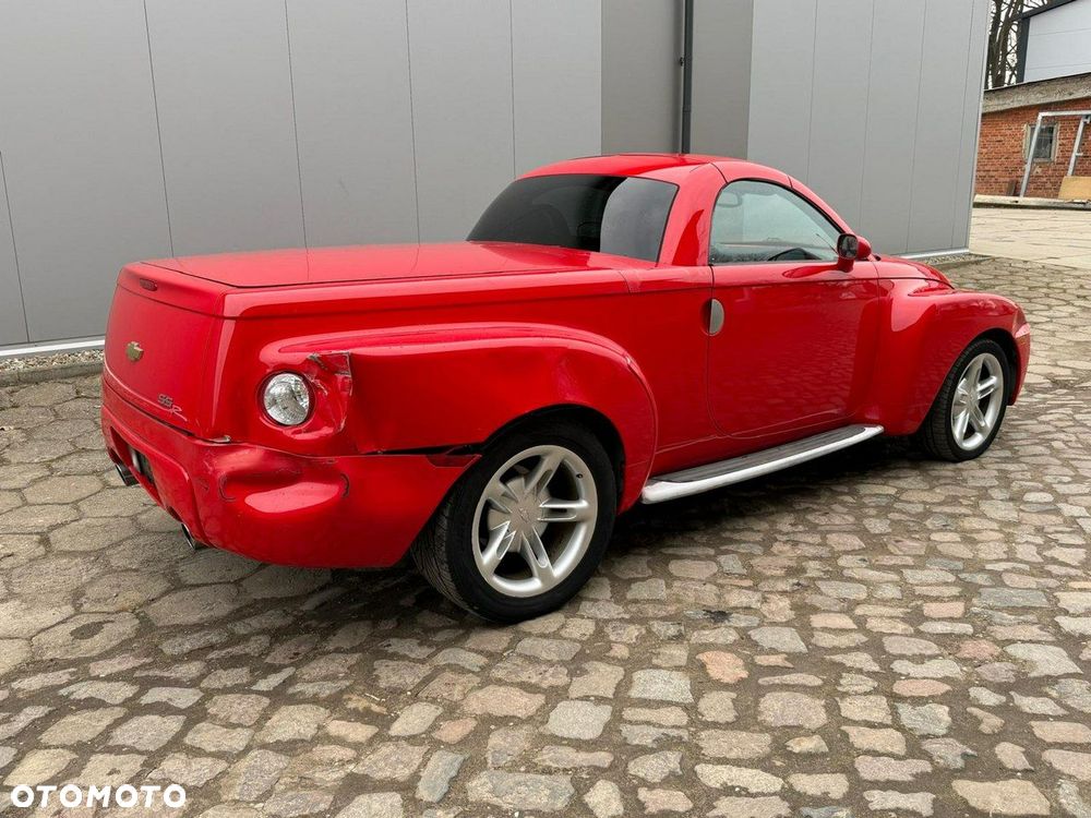Chevrolet SSR - 4