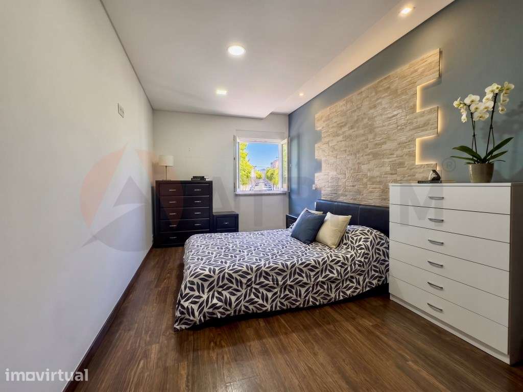 T1 semi-remodelado Setúbal - Grande imagem: 5/10