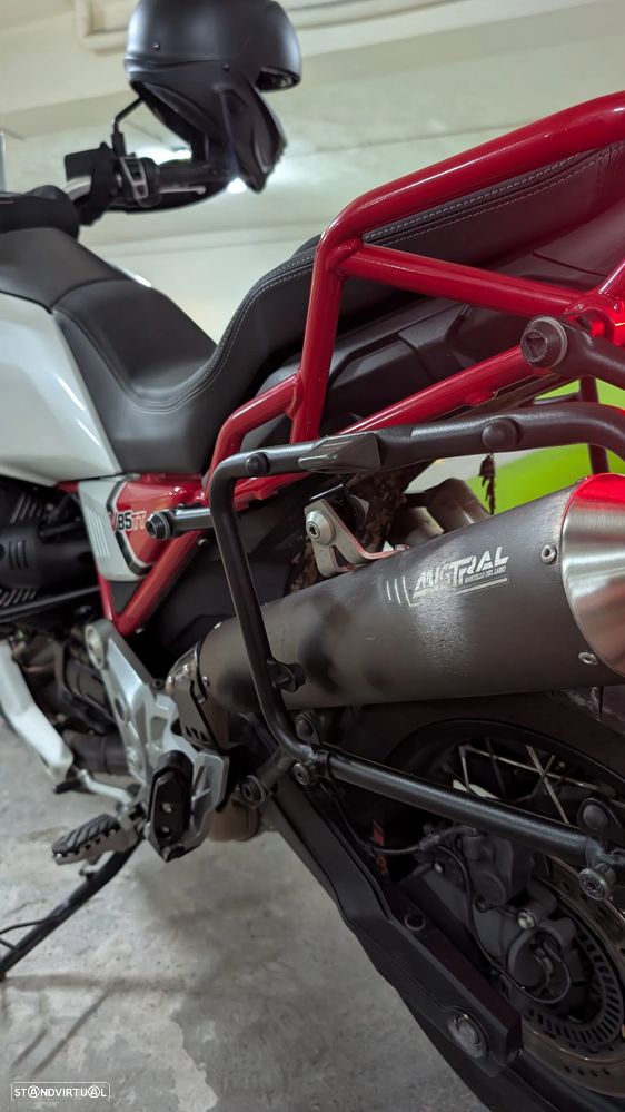 Moto Guzzi V85 TT - 5
