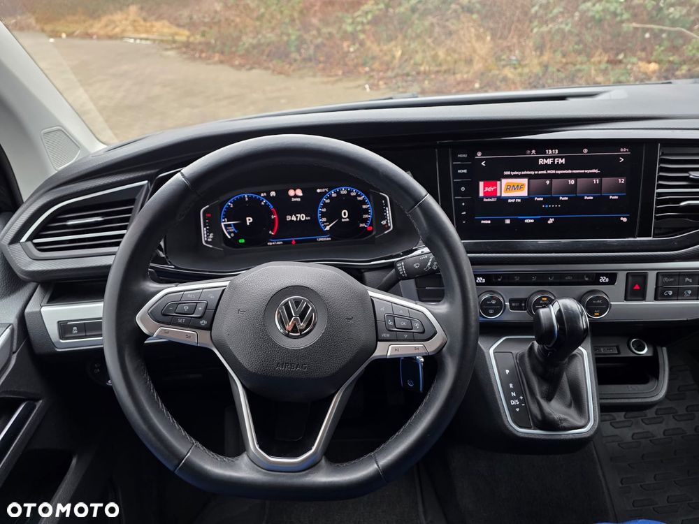 Volkswagen Multivan - 20