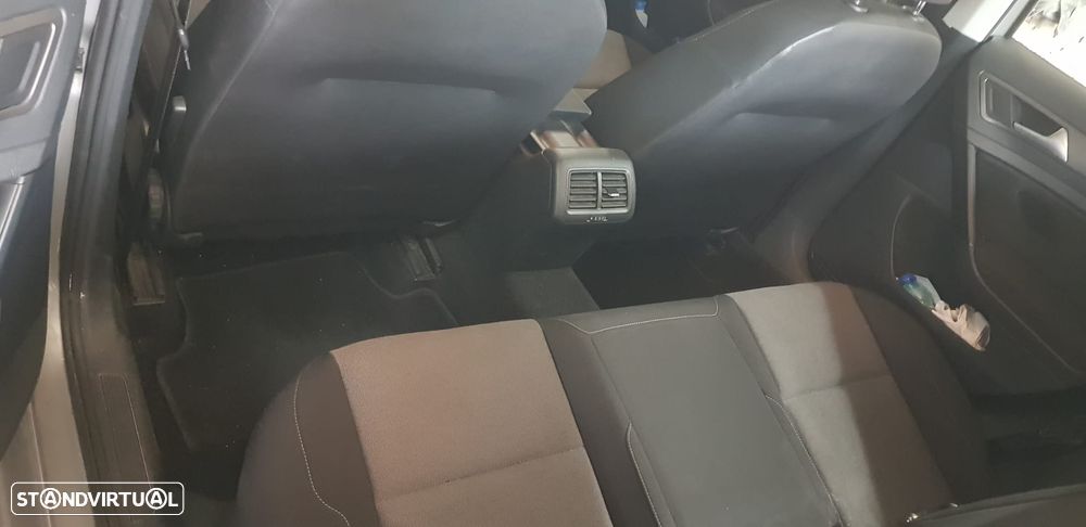 VW Golf 1.6 TDI BlueMotion Comfortline - 11