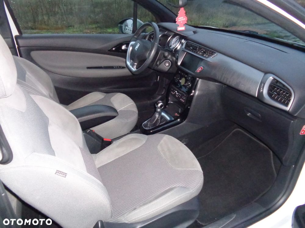 Citroën DS3 PureTech 110 Start & Stop So Paris - 6