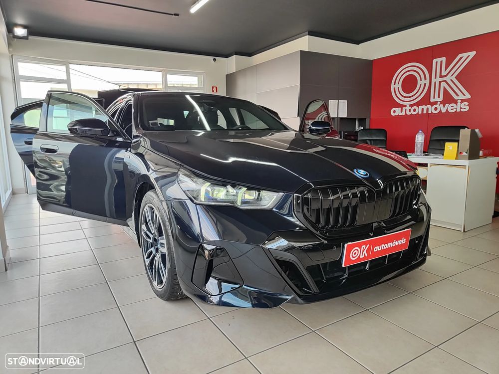 BMW 530 e Pack Desportivo M — fotografia 20