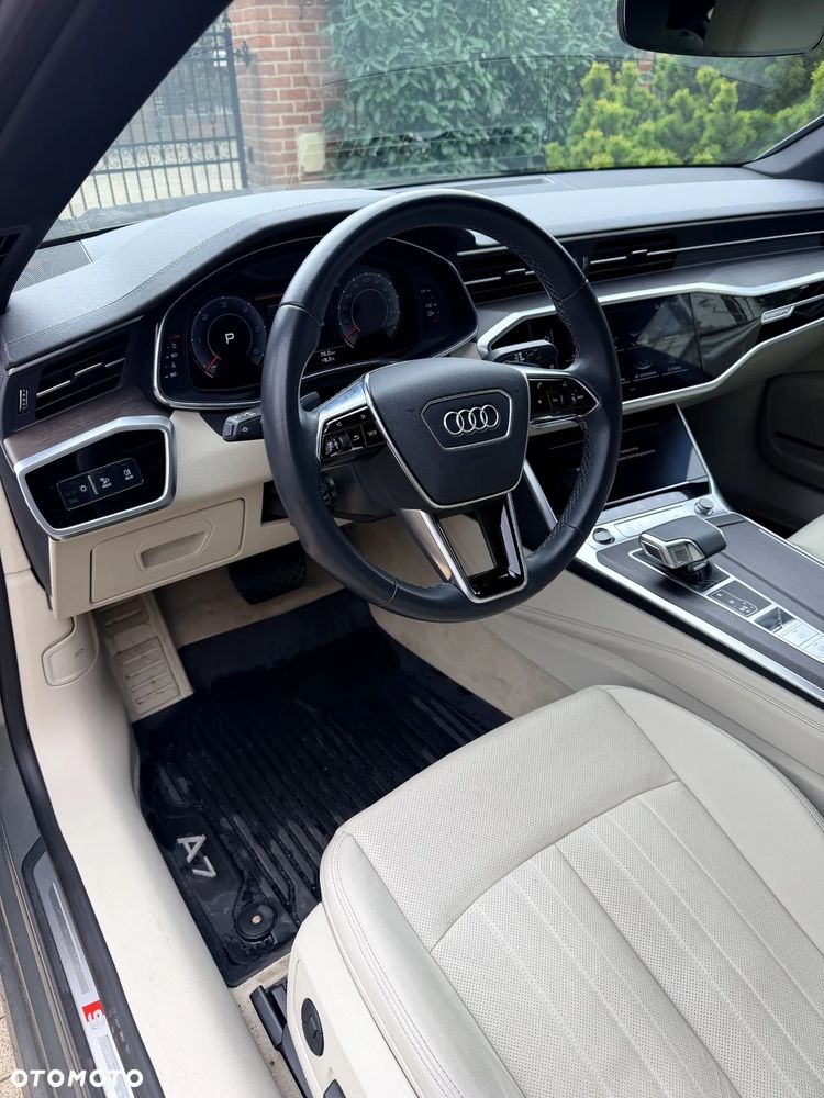 Audi A7 Sportback - 13