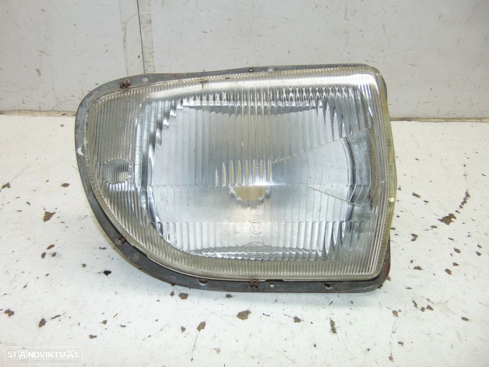 Ford Taunus 17M farol - 1