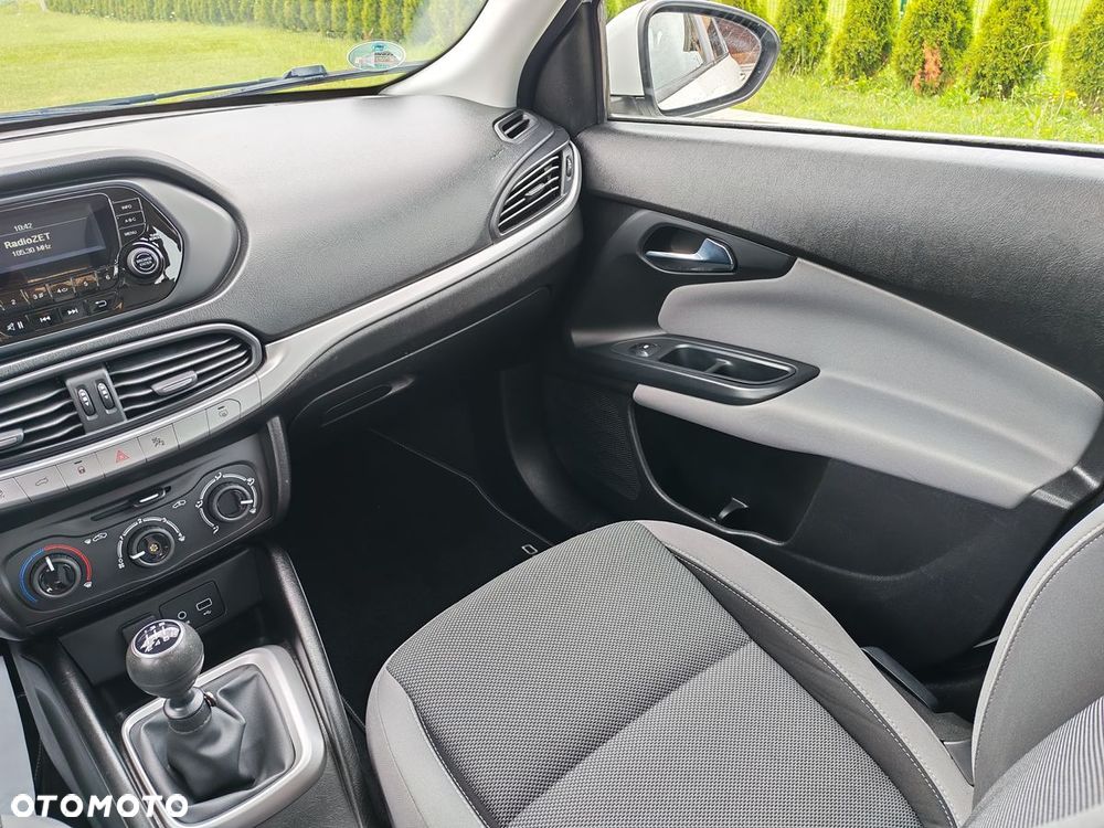 Fiat Tipo 1.4 16V - 13
