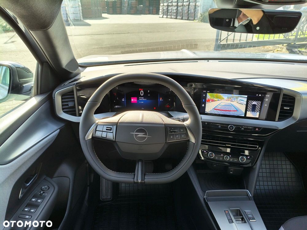 Opel Mokka 1.2 T Business Edition S&S - 11