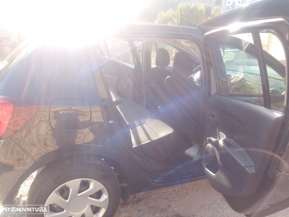 Dacia Sandero 1.0 TCe Essential - 5