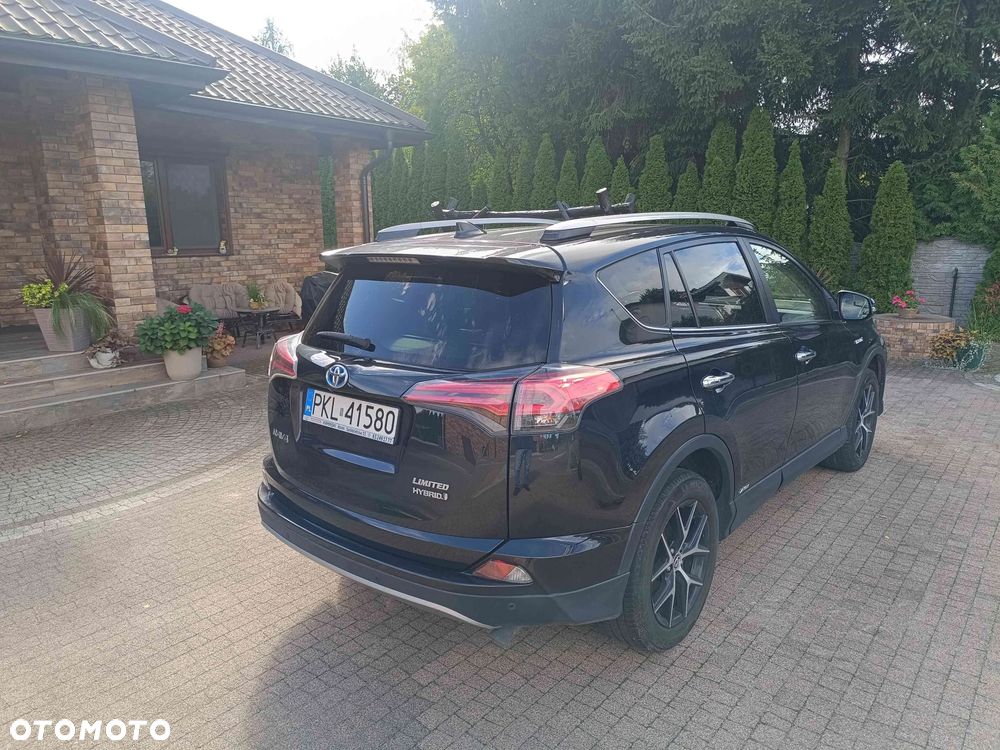 Toyota RAV4 - 4