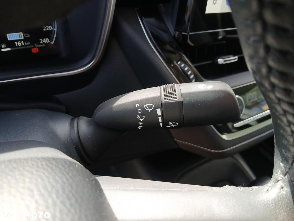 Toyota Corolla 1.8 Hybrid Comfort - 25