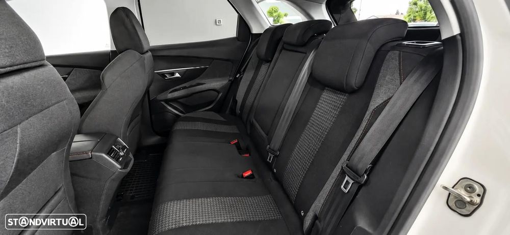Peugeot 3008 1.6 BlueHDi Allure EAT6 - 10