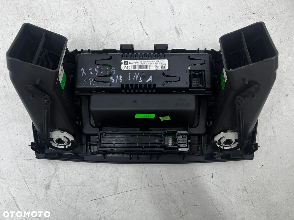 Radio Opel Insignia A tuner CD 300 fabryczny czytnik panel wyświetlacz - 13