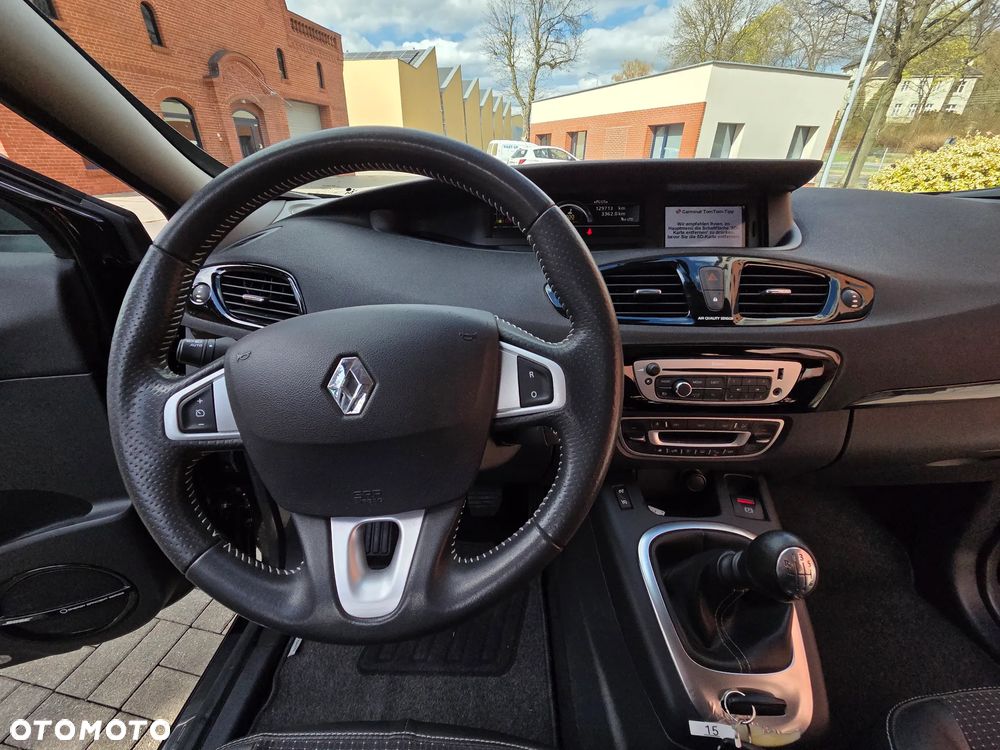 Renault Scenic TCe 130 Bose Edition - 29