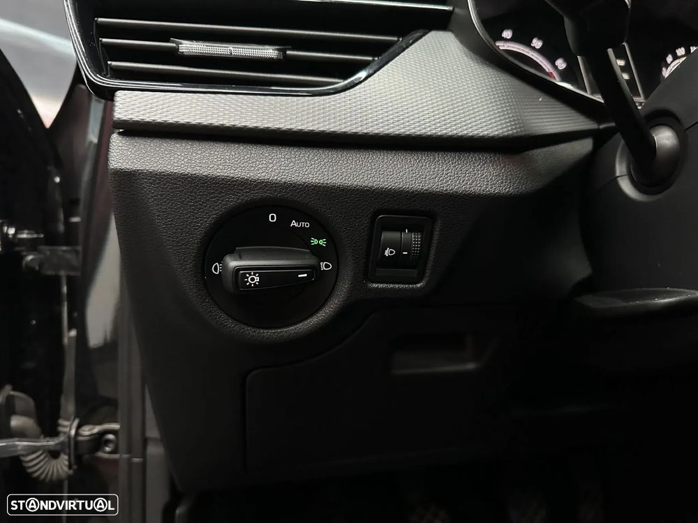 Skoda Kamiq 1.0 TSI Ambition - 17