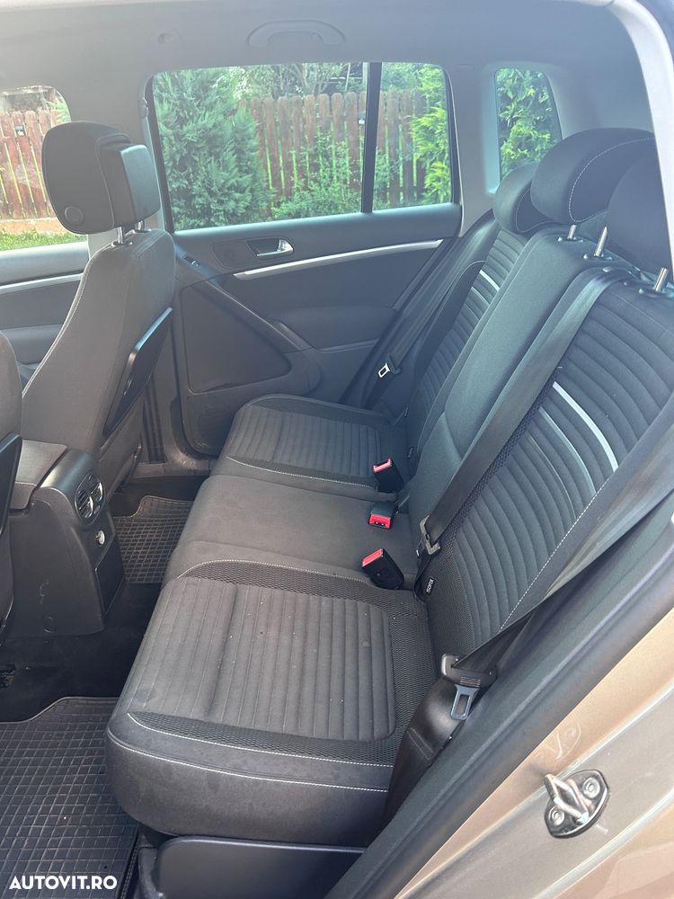 Volkswagen Tiguan 2.0 TDI DPF 4Motion BlueMotion Technology DSG Cup Sport & Style - 4