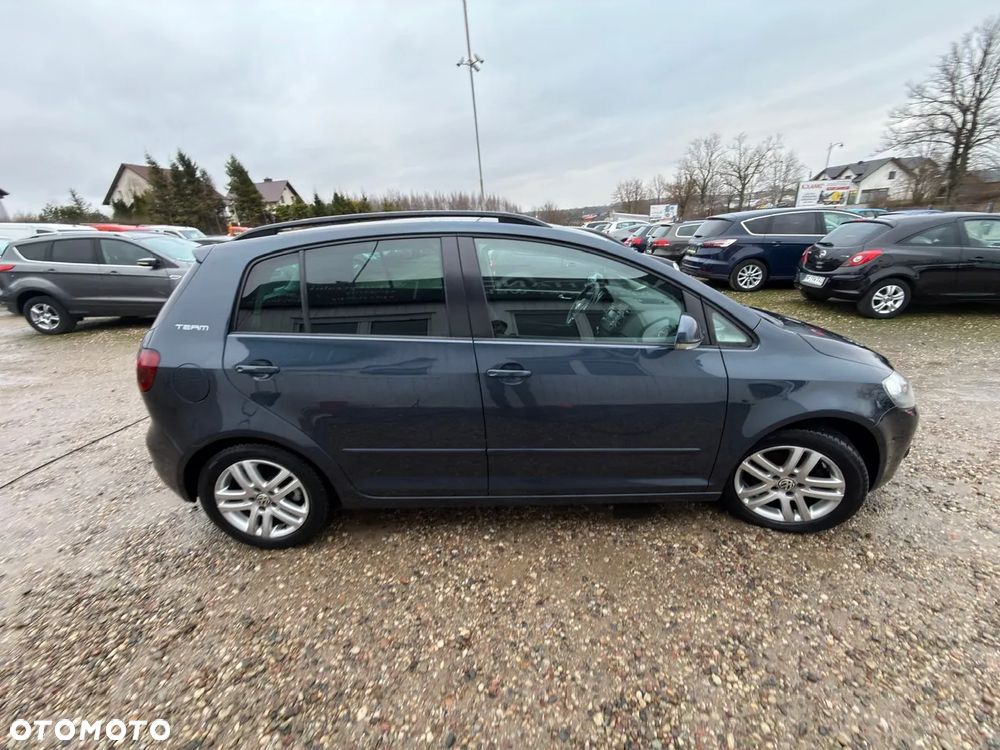 Volkswagen Golf Plus 1.6 TDI BlueMot Comfortline - 13