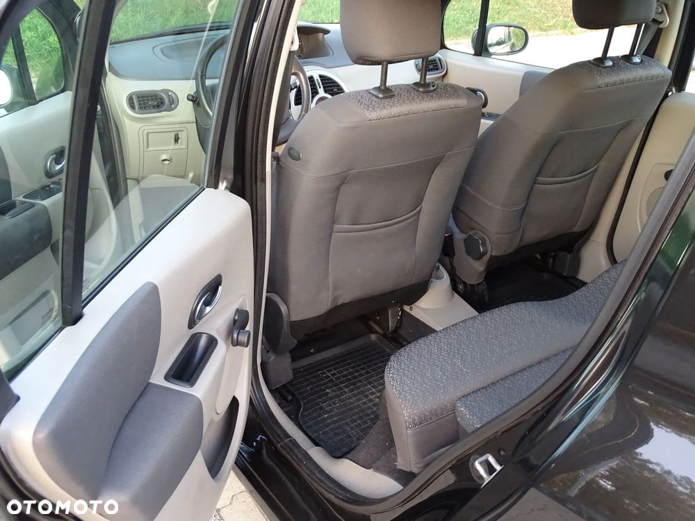 Renault Modus - 10